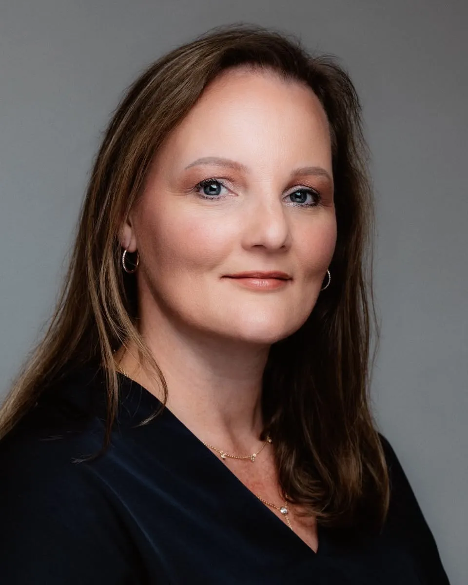 Lorianne Isaacson, founder of Modern Manners
